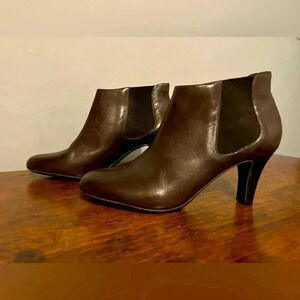 Alex Marie Audrie Booties Brown Leather women’s sz 7.5